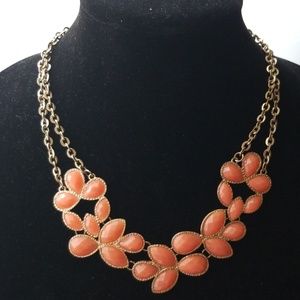 🔴 4/$20 Peach and Gold Statement Necklace